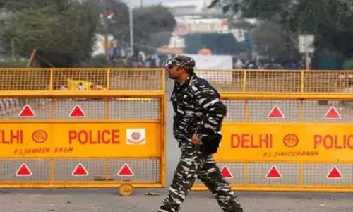 दिल्ली के द्वारका सेक्टर 3 स्थित डीपीएस को बम से उड़ाने की धमकी मिली