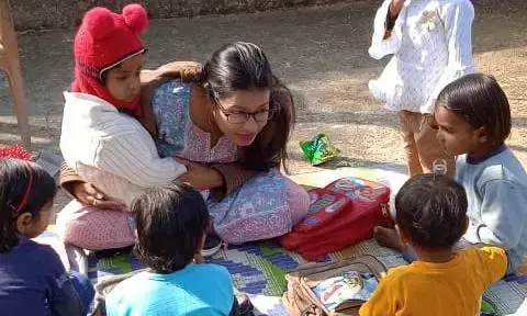 रामनगर एसडीएम ने पेश की एक मिशाल, बच्चें को प्राइवेट स्कूल की बजाय आगनबाड़ी में कराया एडमीशन