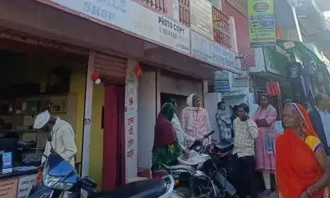 तहसील कार्यालय परिसर में रोजाना सैकड़ों ग्रामीण पूछते हैं एक ही सवाल... भैया जी, पटवारी साहब का कार्यालय कहां है?