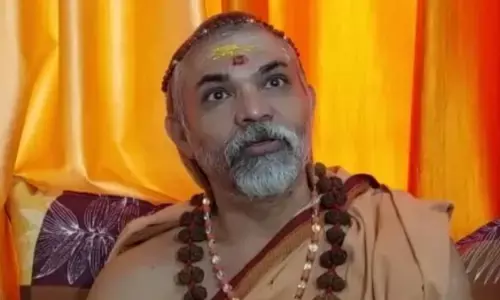 आरएसएस प्रमुख मोहन भागवत के बयान पर शंकराचार्य अविमुक्तेश्वरानंद का पलटवार, हिंदू अपने मंदिर...