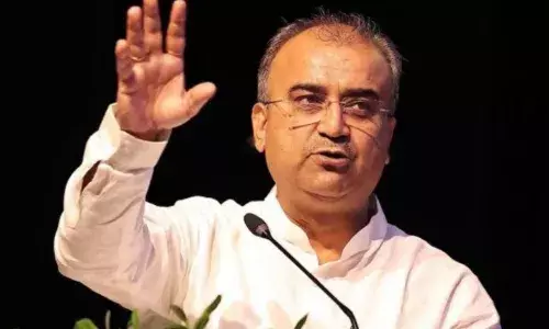 बीजेपी नेता का आरजेडी पर बड़ा हमला, बोले  - इन्होंने बिहार का खजाना लूटा बीजेपी नेता का आरजेडी पर बड़ा हमला, बोले  - इन्होंने बिहार का खजाना लूटा