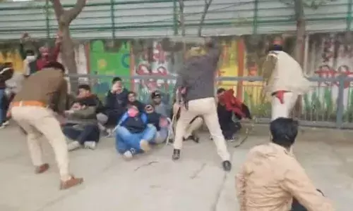 BPSC अभ्यर्थियों के खिलाफ पुलिस ने किया लाठीचार्ज, परीक्षा रद्द करने की कर रहे थे मांग