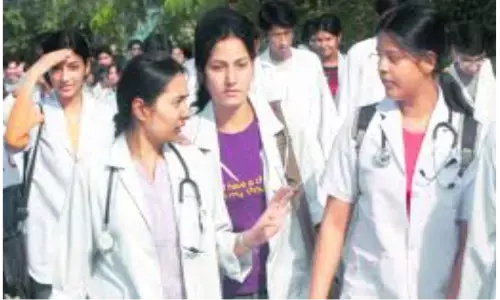 महाराष्ट्र के कॉलेज में अतिरिक्त सीट के माध्यम से प्रवेश से वंचित एमबीबीएस अभ्यर्थी को दी राहत