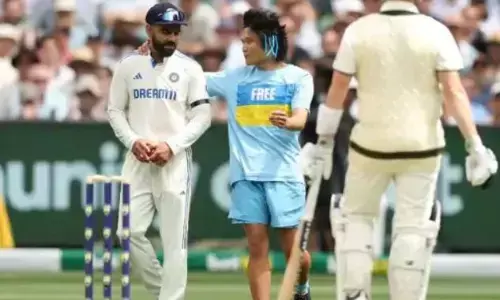 टीम इंडिया ने दी मनमोहन सिंह को श्रद्धांजलि,ऑस्ट्रेलियाई फैंस ने की कोहली के खिलाफ हूटिंग, पढ़िए दूसरे दिन के टॉप 5 मूमेंट्स