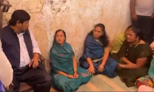 फरार आरोपियों की गिरफ्तारी में देरी ठीक नहीं, दबाव में काम न करे पुलिस