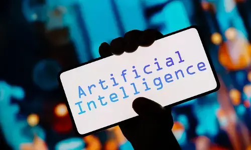 राज्य में बनेगी पहली एआई नीति, आईटी मंत्री शेलार ने विभाग को दिए निर्देश