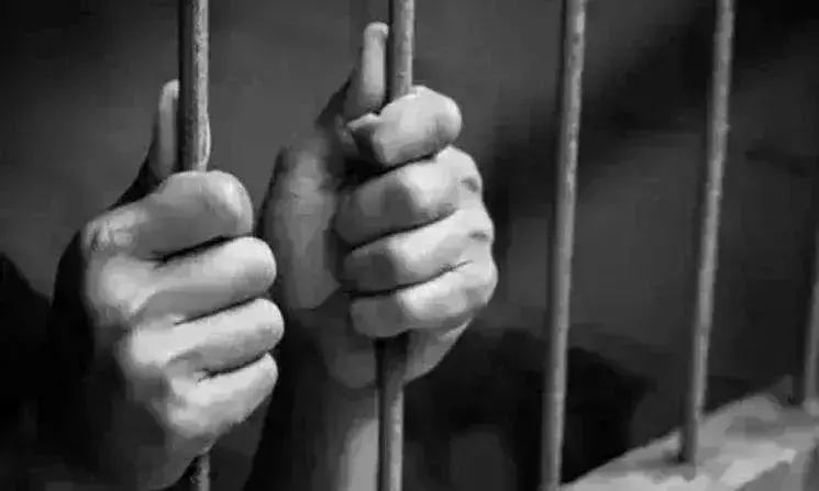 7 करोड़ रुपए कीमत की ड्रग्स तस्करी में 8 पाकिस्तानियों को 20 साल की कैद