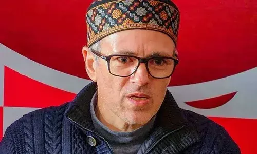 उम्मीद है सांसद जी विशेष राज्य के दर्ज के लिए भी विरोध प्रदर्शन करेंगे,  CM उमर अब्दुल्लाह ने अपनी ही पार्टी के नेता को क्यों कसा तंज? उम्मीद है सांसद जी विशेष राज्य के दर्ज के लिए भी विरोध प्रदर्शन करेंगे,  CM उमर अब्दुल्लाह ने अपनी ही पार्टी के नेता को क्यों कसा तंज?