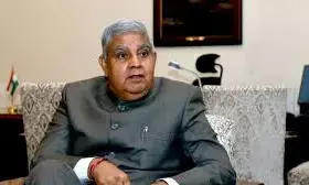 सनातनी ग्रंथों का पश्चगामी बताकर खारिज करना विकृत औपनिवेशिक मानसिकता - उपराष्ट्रपति सनातनी ग्रंथों का पश्चगामी बताकर खारिज करना विकृत औपनिवेशिक मानसिकता - उपराष्ट्रपति