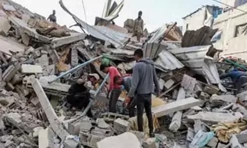 इजराइल ने गाजा पर किए ताबड़तोड़ हवाई हमले, 21 लोगों की मौत इजराइल ने गाजा पर किए ताबड़तोड़ हवाई हमले, 21 लोगों की मौत