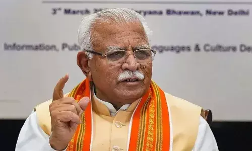 करनाल में केंद्रीय मंत्री मनोहर लाल खट्टर ने की बैठक, किसानों के मुद्दे पर की चर्चा