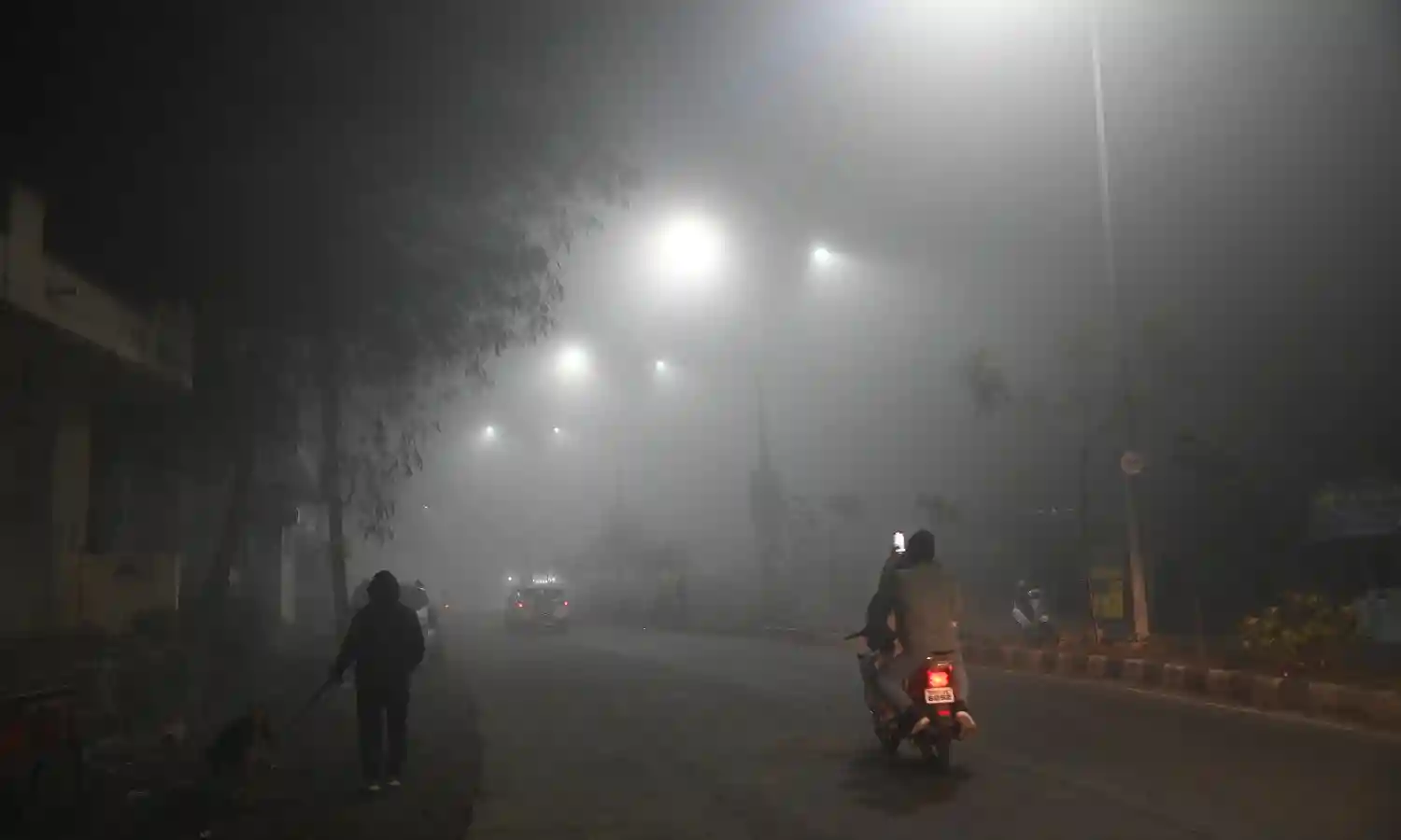 शहर फिर शीतलहर की गिरफ्त में, दिन में ठिठुरन का अहसास