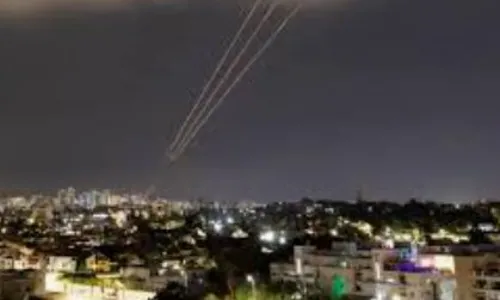इजराइल ने वेस्ट बैंक में किए कई हमले, 3 की मौत इजराइल ने वेस्ट बैंक में किए कई हमले, 3 की मौत