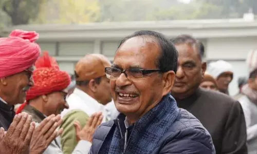 शिवराज बोले - किसानों के लिए प्राकृतिक आपदा से बड़ी आप दा है केजरीवाल