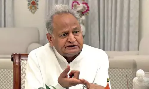 कांग्रेस-आप के बीच बढ़ती जा रही तल्खी, गहलोत ने आप को बताया कांग्रेस का विपक्ष