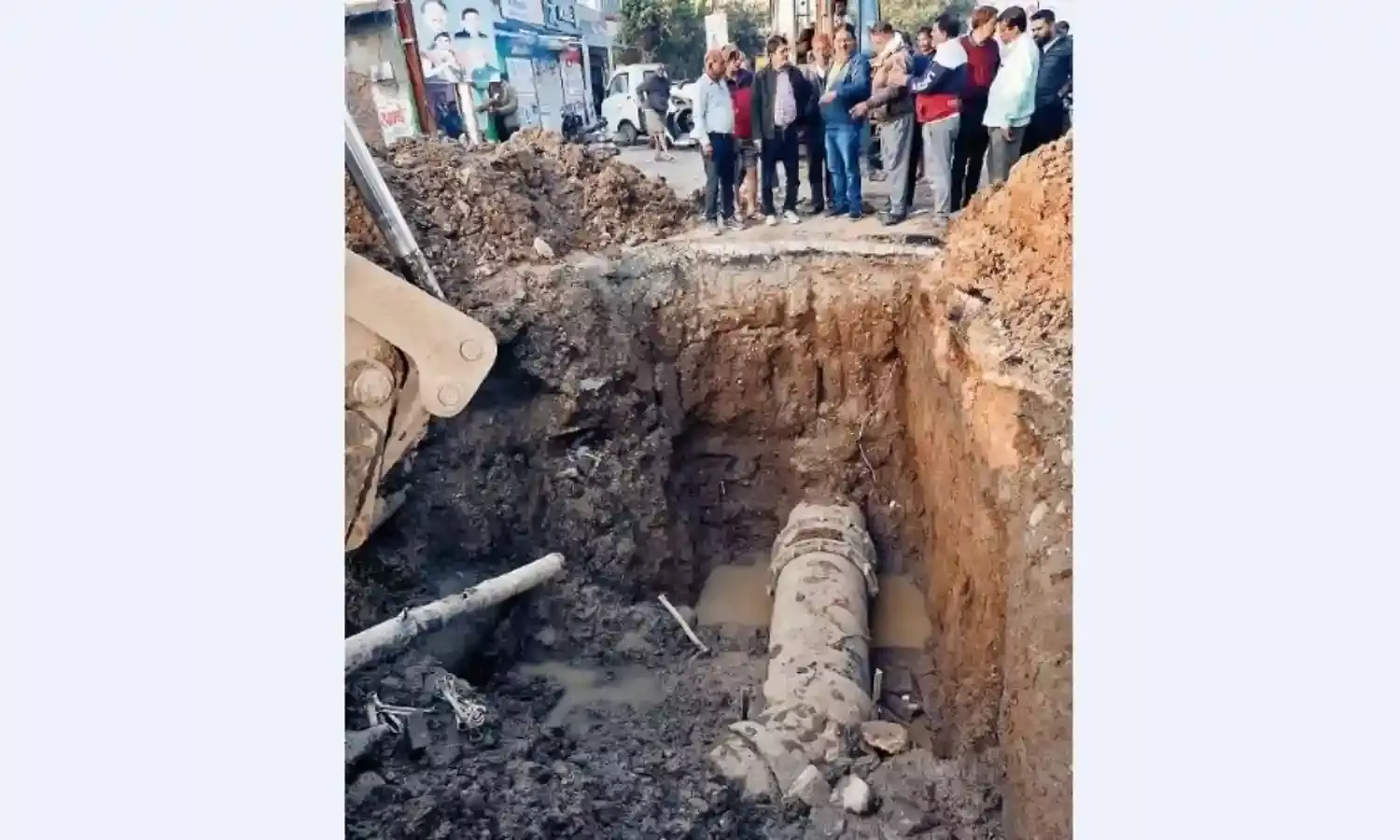 दो दिन पानी काे तरसा आधा शहर, 15 क्षेत्रों में तीसरे दिन भी नहीं होगी सप्लाई