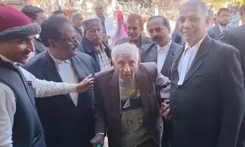 अधिवक्ता संघ चुनाव में 454 ने की वोटिंग, 26 अनुपस्थित