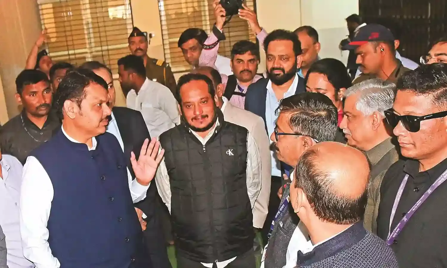 मेयो-मेडिकल के कार्य समयावधि में पूरे करें, काम को गति देने के दिए निर्देश