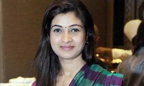 सीएम आतिशी के क्राउड फंडिंग पर अलका लांबा ने साधा निशाना, कहा अपने पैसों पर लड़ें!