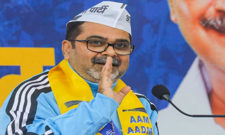 आप उम्मीदवार अवध ओझा भर सकते हैं नामांकन, उत्तरपदेश से स्थानांतरित होगा वोट