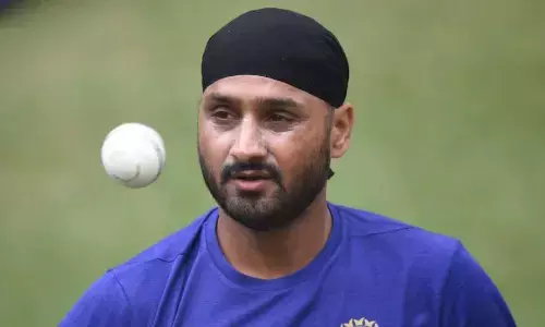 चैंपियंस ट्रॉफी के लिए भज्जी की टीम में नहीं मिला इस दिग्गज विकेटकीपर को मौका, जाने किनपर जताया भरोसा