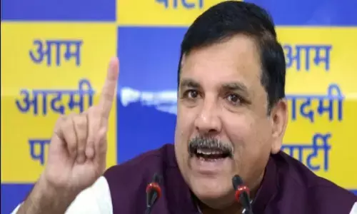 रोहिंग्या के मुद्दों को लेकर स्मृति ईरानी समेत अन्य बीजेपी नेताओं पर भड़के संजय सिंह, मानहानि का केस करवाने की दी धमकी रोहिंग्या के मुद्दों को लेकर स्मृति ईरानी समेत अन्य बीजेपी नेताओं पर भड़के संजय सिंह, मानहानि का केस करवाने की दी धमकी