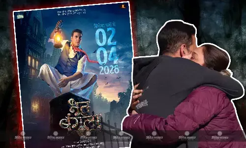 25 साल बाद साथ दिखेंगे अक्षय और तब्बू, भूत बंगला के सेट पर हुआ तब्बू का स्पेशल वेलकम, फिल्म के सेट से सामने आई तस्वीरें