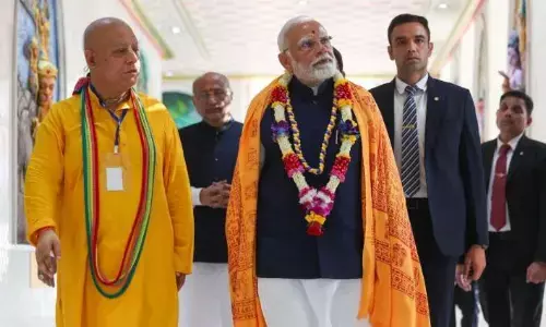 PM मोदी ने इस्कॉन के श्री श्री राधा मदनमोहनजी मंदिर का किया उद्घाटन, श्रील प्रभुपाद स्वामी के विचारों किया याद