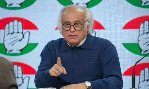 हिंडनबर्ग रिसर्च बंद होने का मतलब अडानी समूह को क्लीन चिट मिलना नहीं, कंपनी बंद होने पर कांग्रेस की पहली प्रतिक्रिया हिंडनबर्ग रिसर्च बंद होने का मतलब अडानी समूह को क्लीन चिट मिलना नहीं, कंपनी बंद होने पर कांग्रेस की पहली प्रतिक्रिया