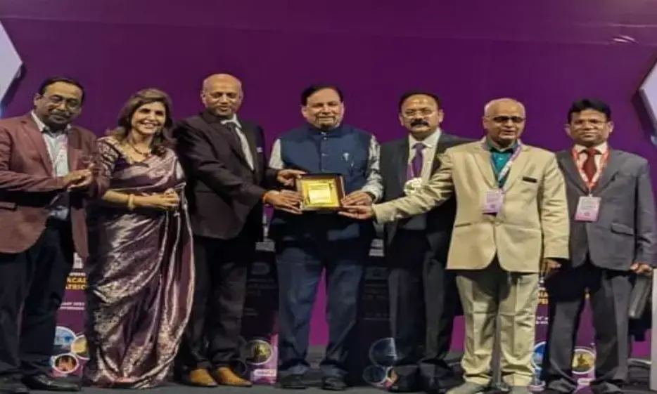 लाइफ टाइम सोशल चैंपियन सीआईएपी पुरस्कार से सम्मानित हुए डॉ. उदय बोधनकर