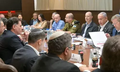 हमास के साथ सीजफायर समझौते पर लगी इजरायली सिक्योरिटी कैबिनेट की मुहर, खत्म होगा युद्ध, इस दिन रिहा हो सकते हैं बंधक