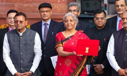 31 जनवरी से लेकर 4 अप्रैल तक चलेगा बजट सत्र, 1 फरवरी को केंद्रीय बजट पेश करेंगी वित्त मंत्री निर्मला सीतारमण, बनाएंगी ये खास रिकॉर्ड 31 जनवरी से लेकर 4 अप्रैल तक चलेगा बजट सत्र, 1 फरवरी को केंद्रीय बजट पेश करेंगी वित्त मंत्री निर्मला सीतारमण, बनाएंगी ये खास रिकॉर्ड