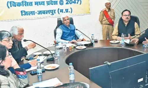 हर एक सेक्टर में हम लहराएँ प्रगति के परचम