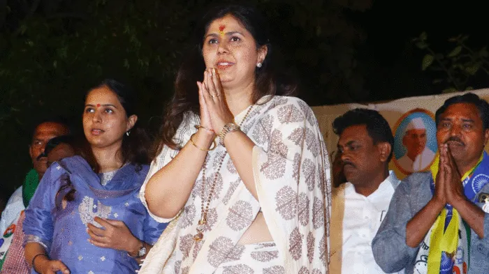 पंकजा मुंडे ने कहा - बीड़ की बेटी हूं, वहीं के पालकमंत्री का पद मिलता तो ज्यादा खुशी होती