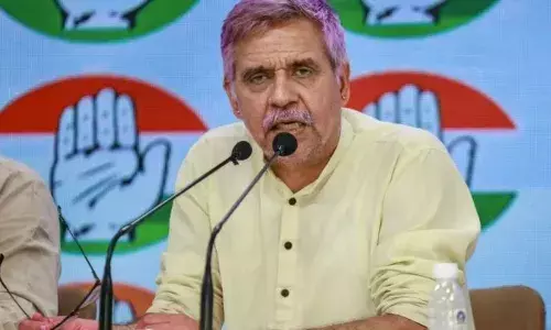 केजरीवाल मुफ्तखोरी के अलावा कुछ नहीं कर सकता, डोर-टू-डोर कैंपेन के दौरान बोले कांग्रेस उम्मीदवार संदीप दीक्षित