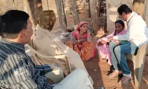 पीड़ित वृद्धा के परिवार को कई वर्ष नहीं दिया सरकारी राशन