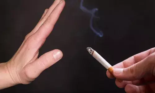 अगर आप भी सिगरेट पीने वालों के साथ रहते हैं तो हो जाएं सावधान, स्मोकिंग किए बिना भी हो सकता है कैंसर का खतरा अगर आप भी सिगरेट पीने वालों के साथ रहते हैं तो हो जाएं सावधान, स्मोकिंग किए बिना भी हो सकता है कैंसर का खतरा