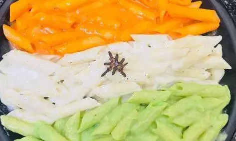 रिपब्लिक डे पर बनाएं ट्राई कलर स्पेशल पास्ता, जानें बनाने की सबसे आसान रेसिपी रिपब्लिक डे पर बनाएं ट्राई कलर स्पेशल पास्ता, जानें बनाने की सबसे आसान रेसिपी