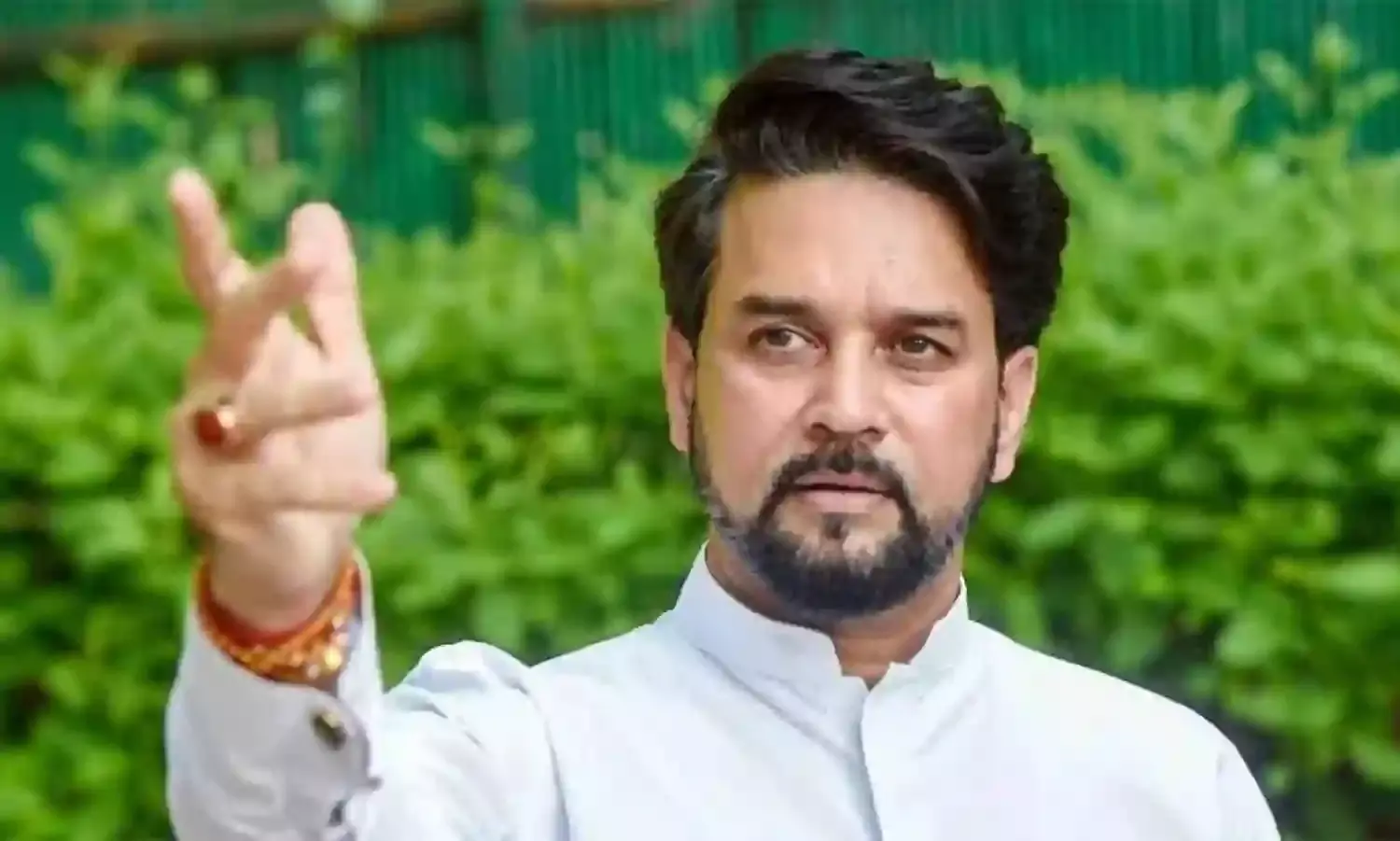 महिलाओं का अपमान केजरीवाल और आम आदमी पार्टी की पहचान - अनुराग ठाकुर