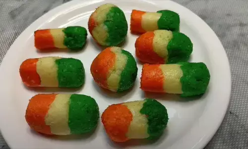 ट्राई कलर मिठाई बनाकर रिपब्लिक डे पर कराएं परिवार का मुंह मीठा, जानें सबसे आसान रेसिपी