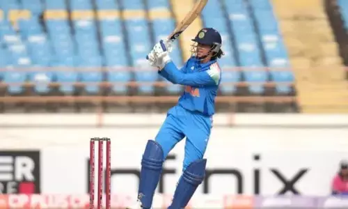 आईसीसी विमेंस वनडे टीम ऑफ द इयर में भारतीय खिलाड़ी शामिल, स्मृति मंधाना के अलावा इस ऑलराउंडर को मिली जगह आईसीसी विमेंस वनडे टीम ऑफ द इयर में भारतीय खिलाड़ी शामिल, स्मृति मंधाना के अलावा इस ऑलराउंडर को मिली जगह