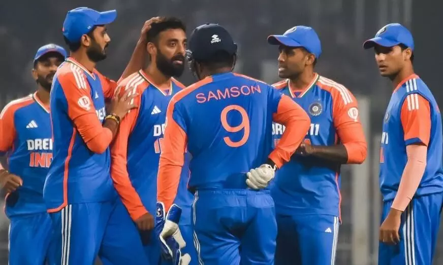 दूसरे टी-20 में भारत ने 2 विकेटों से दर्ज की जीत, सीरीज में बनाई 2-0 की बढ़त दूसरे टी-20 में भारत ने 2 विकेटों से दर्ज की जीत, सीरीज में बनाई 2-0 की बढ़त