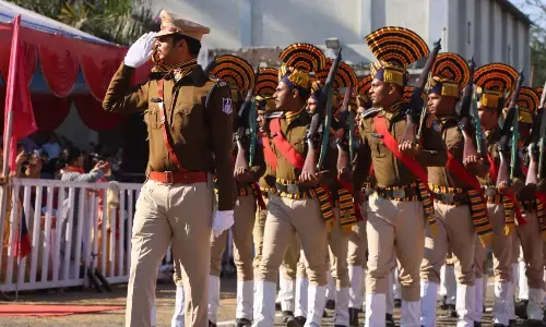 गणतंत्र दिवस पर आज पूरे जिले में कार्यक्रम, महात्मा गांधी स्टेडियम में मुख्य आयोजन गणतंत्र दिवस पर आज पूरे जिले में कार्यक्रम, महात्मा गांधी स्टेडियम में मुख्य आयोजन