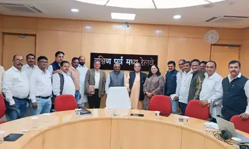 वेलफेयर बजट में उपेक्षा से परेशान रेलवे कर्मचारी, मजदूर कांग्रेस की जीएम के साथ बैठक में पदाधिकारियों ने रखी बात वेलफेयर बजट में उपेक्षा से परेशान रेलवे कर्मचारी, मजदूर कांग्रेस की जीएम के साथ बैठक में पदाधिकारियों ने रखी बात