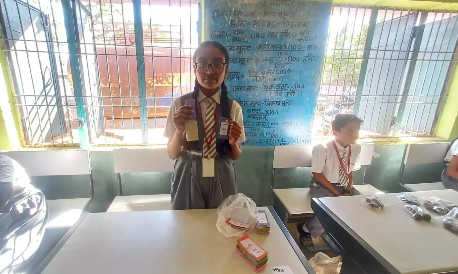 शासकीय कन्या माध्यमिक शाला में नवाचार मेले में बच्चों ने दिखाये अपने हुनर शासकीय कन्या माध्यमिक शाला में नवाचार मेले में बच्चों ने दिखाये अपने हुनर