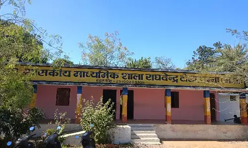 पन्ना के विद्यालयों में पानी की समस्या गंभीर, छात्र-छात्राओं की पढ़ाई प्रभावित