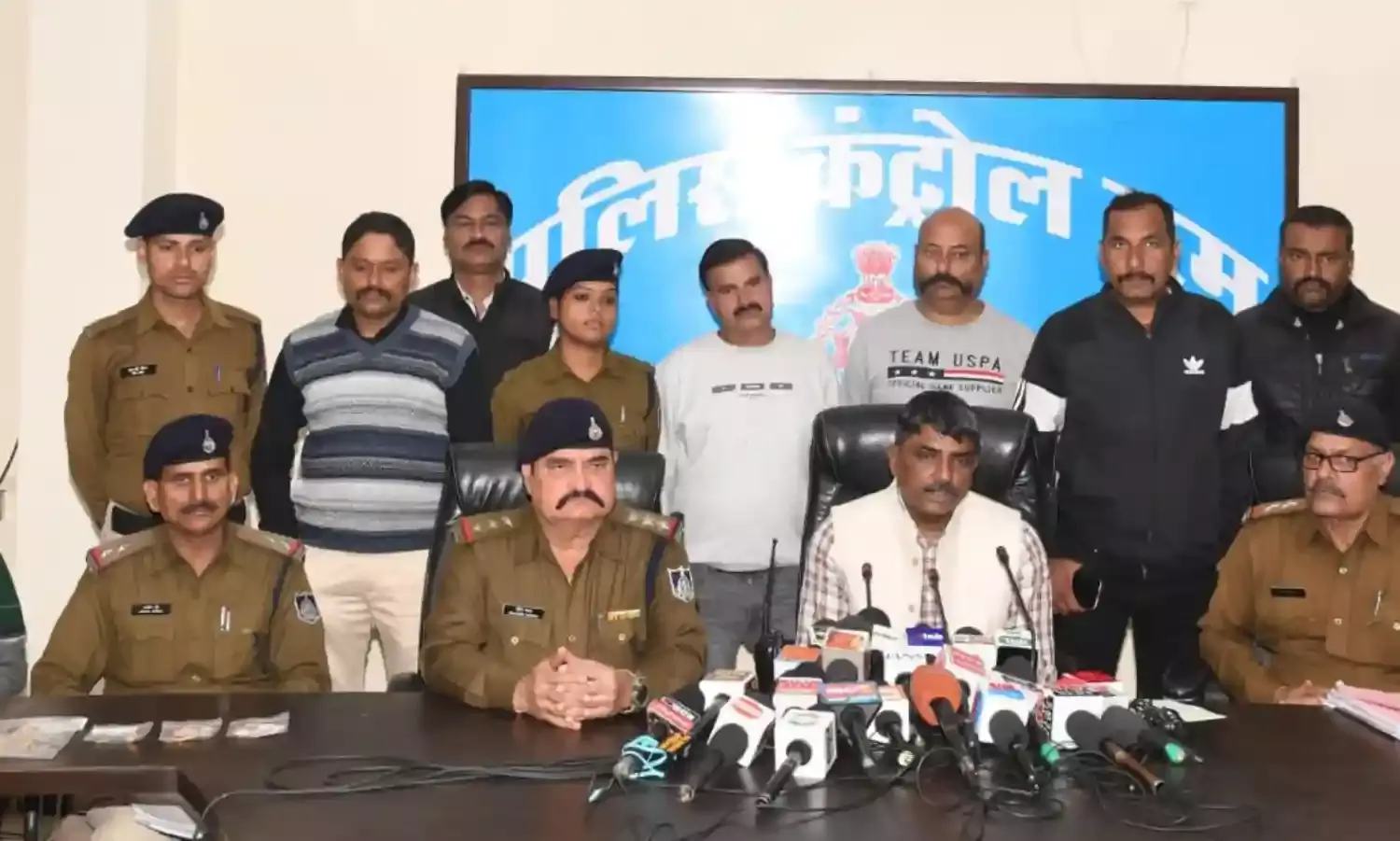 पुलिस वाला बनकर महिलाओं से ठगी करने वाला गिरोह महाराष्ट्र का निकला