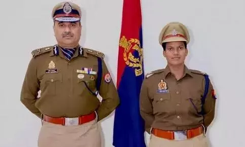 दिप्ती शर्मा को यूपी सरकार ने सौंपी बड़ी जिम्मेदारी, डीएसपी की वर्दी में आई नजर दिप्ती शर्मा को यूपी सरकार ने सौंपी बड़ी जिम्मेदारी, डीएसपी की वर्दी में आई नजर
