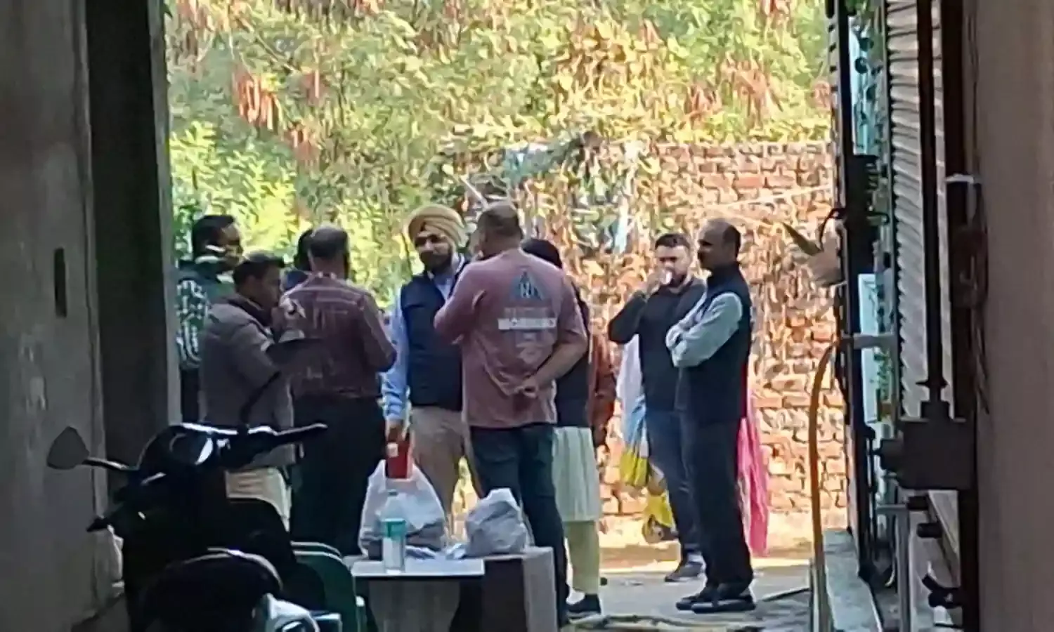 करोड़पति सीएमओ...दो दुकान दो मकान, घर में मिली महंगी कारें, आय से 220 फीसदी अधिक संपत्ति का खुलासा