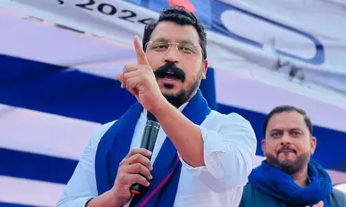 चंद्रशेखर आजाद ने CM योगी आदित्यनाथ पर साधा निशाना, धीरेंद्र शास्त्री को लेकर कही ये बात